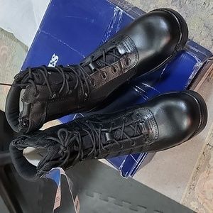 Bates tactical boots